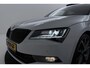 Skoda Superb Combi 2.0 TSI 220 PK Sportline Business | Uitklap Trekhaak | Panoramadak | Camera | CarPlay | Stoelverwarming V+A |
