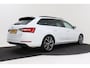 Skoda Superb Combi 2.0 TSI 220 PK Sportline Business | Uitklap Trekhaak | Panoramadak | Camera | CarPlay | Stoelverwarming V+A |