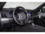 Volvo XC90 T8 Recharge AWD Ultra Dark - Luchtvering - Panorama/schuifdak - IntelliSafe Assist & Surround - 360º Camera - Bowers & Wilkins audio - Adaptieve LED koplampen - Verwarmde voorstoelen, stuur & achterbank - Parkeersensoren voor & achter - Elektr. bedienb. voorstoelen met geheugen - Head up display - Draadloze tel. lader - Extra getint glas - Elektr. inklapbare trekhaak - 22' LMV