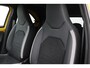 Toyota Aygo X Hybrid 115 GR Sport | Apple Carplay / Android Auto | JBL | Stoelverwarming | Parkeersensoren voor/achter | Keyless | 18 inch