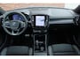 Volvo XC40 Recharge Twin Plus | Semi elektrische trekhaak | Verwarmbare voorstoelen en stuurwiel | Interieur voorverwarm installatie | High performance audio | 19 inch lichtmetalen velgen | Extra getint glas achter | Achteruitrijcamera