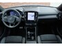 Volvo XC40 Recharge Twin Plus | Semi elektrische trekhaak | Verwarmbare voorstoelen en stuurwiel | Interieur voorverwarm installatie | High performance audio | 19 inch lichtmetalen velgen | Extra getint glas achter | Achteruitrijcamera