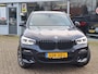 BMW X3 xDrive30e Hybride M-Sport Full Options/Panodak/Trekhaak/Leer/HUD/Stuur en stoel verwarming/360 Camera/Adaptive Licht/Led/Elektrisch stoelverstelling/Key Less/ Carbon Zwart/ Dealer onderhouden M