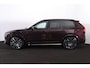 Volvo XC90 T8 Recharge AWD Ultra Dark - Luchtvering - Panorama/schuifdak - IntelliSafe Assist & Surround - 360º Camera - Bowers & Wilkins audio - Verwarmde voorstoelen, stuur & achterbank - Parkeersensoren voor & achter - Elektr. bedienb. voorstoelen met geheugen - Geventileerde voorstoelen - Head up display - Draadloze tel. lader - Extra getint glas - Elektr. inklapbare trekhaak - 22' LMV