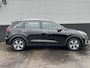 Kia Niro 1.6 GDi Hybrid DynamicLine Navigatie, 1e eign. NL-auto, Nieuw geleverd en dealeronderhouden, Achteruitrijcamera & parkeersensoren, BTW-auto