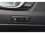 Volvo EX40 Extended Range Plus 82 kWh - IntelliSafe Assist & Surround - 360º Camera - Verwarmde voorstoelen, stuur & achterbank - Parkeersensoren voor & achter - Elektr. bedienb. bestuurdersstoel met geheugen - Draadloze tel. lader - Warmtepomp - Extra getint glas - 19' LMV