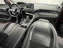 Peugeot 3008 ALLURE Autom. 130pk Handsfree klep | Keyless | 19"inch LMV