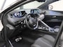 Peugeot 3008 1.6 HYbrid4 300PK GT | AppleCarPlay/AndroidAuto | 4x4! | Navigatie | Stoelverwarming | Schuifkanteldak | Adaptive Cruise Control | Keyless | FULL LED | 360'Camera | Isofix | Privacy Glass | Elektrische Klep |