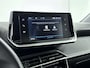 Peugeot 208 1.2 100 pk Allure | Apple Carplay/Android | 4-Seizoenenbanden | Navigatie | Rijstrooksensor met Correctie