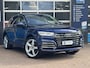 Audi Q5 50 TFSI e quattro S edition GRATIS Afleverpakket! | Luchtvering | Schuif/kantel dak | 300PK |