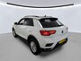 Volkswagen T-Roc 1.0 TSI Style Business  / App connect / Parkeersensoren V+A / Climate controle / Stoelverwarming /