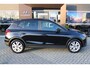 SEAT Arona 1.0 TSI Style Limited Edition | Cruise Control | Trekhaak | Achteruitrijcamera | Parkeersensoren voor en achter | Dodehoek detectie |