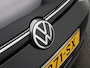 Volkswagen Golf 1.0 TSI Life | NAVIGATIE | ACHTERUITRIJCAMERA | CLIMATE CONTROL | PARKEERSENSOREN | APPLE CARPLAY |