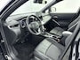 Toyota Corolla Cross 2.0 High Power Hybrid First Edition | Parkeersensoren V+A | Stoelverwarming | Bekleding Leder/stof |