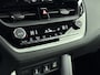 Toyota Corolla Cross 2.0 High Power Hybrid First Edition | Parkeersensoren V+A | Stoelverwarming | Bekleding Leder/stof |