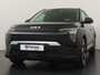 Kia EV3 Plus 81.4 kWh - €3000,- Inruilpremie - Stoel/Stuur verwarming - Apple Carplay/Android Auto - Navigatie - Achteruitrij camera - Keyless entry - Fabrieksgarantie t/m 12-12-2032