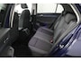 Volkswagen Golf 1.5 eTSI Style BOVAG Garantie | Schuif- / kanteldak | Climate Control | Adaptieve Cruise Control