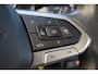 Volkswagen T-Cross 1.0 TSI Life navigatie, parkeersensoren voor en achter, side assist dodehoek sensor, NL auto dealer onderhouden, adaptieve cruise control, airco, 16"LM Velgen, dakrailing, licht en regensensor, DAB+