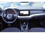 Skoda Octavia Combi 1.0 TSI Business Edition BJ2021 Lmv 16" | Led V+A | Pdc | Navi | Dynamische knipperlichten | Elek. achterklep | App-Connect | Dashboard verlichting | Virtual cockpit | Climate control | Cruise control | Extra getint glas