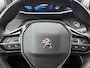 Peugeot e-2008 SUV EV Allure Pack 50 kWh 136pk | Accu SOH 90,7% | Lage kilometerstand! | Navigatie | Achteruitrijcamera | 3D Cockpit | Climate Control | Cruise Control | Parkeersensoren v+a | Stoelverwarming | Keyless | Bluetooth | Apple CarPlay / Android Auto | DAB+ radio | Elektrisch inklapbare spiegels | Donker getint glas | 17" lichtmetalen velgen |