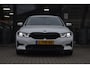 BMW 3-Serie Touring 318i High Executive Sport Line | TREKHAAK | APPLE CARPLAY | NAP | DEALER ONDERHOUDEN | ANDROID AUTO