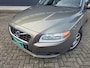 Volvo V70 3.2 AWD, schuifdak, netto € 11.350, bijtelvriendelijk!