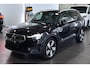 Volvo XC40 1.5 T5 193kW/262pk DCT7 Plug-in hybrid Plus Bright HARMAN/KARDON + NAPPALEDER + LANE ASSIST + STOEL-&STUURVERWARMING + LED KOPLAMPEN + CAMERA + EL.STOELVERSTELLING + KEYLESS ENTRY&GO + PD-GLASS + PARKSENSOREN + 20" LM-VELGEN!!
