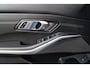 BMW 3-Serie Touring 318i High Executive Edition M Sport Autom Panodak Leder Sportst Stoelverw Navi Camera Clima Cruise 2x PDC ENZ
