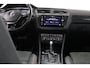 Volkswagen Tiguan Allspace 1.5 TSI R-line 7-Persoons Trekhaak, Panorama dak, ACC, Virtual Cockpit, Apple Carplay/Android Auto, Alcantara