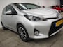 Toyota Yaris 1.5 Full Hybrid Aspiration Camera (APK:Nieuw) Incl.Garantie