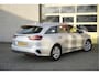 Kia Ceed Sportswagon 1.0 T-GDi DynamicLine BJ2022 Lmv 16" | Led | Pdc | Navi | Achteruitrijcamera | App-Connect | Climate control | Cruise control | Getint glas