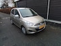 Hyundai i10 1.1 i-Drive Cool airco nap km 61564 nl auto. zeer lux,s