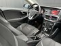 Volvo V40 1.5 T2 Polar+ Navigatie / Climate Control / Parkeer- en stoelverwarming / park assist/ trekhaak