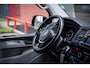 Volkswagen Transporter 2.0 TDI Highline | Automaat | Navigatie | Parkeerhulp | Cruise control | Car-Play | Stuurbediening |