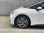 Volkswagen ID.3 Pure 170PK 52 kWh / Parkeersensoren / Stoelverwarming / 18'' LMV / VW