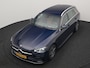 Mercedes-Benz C-klasse Estate 300 e AMG Line Plug In Hybrid 313pk Dealer O.H. PHEV | Adaptive Cruise | Head Up | Camera | Digital LED | Bi Color Lederen Sportstoelen Verwarmd | Apple Carplay | Sfeerverlichting | Virtual | Navigatie | DAB |