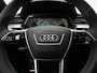 Audi Q8 e-tron 55 quattro 408pk S-line 115 kWh Trekhaak Headup Display Pdc Acc Stoelverwarming Luchtvering