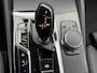 BMW 5-Serie Touring 530e 292pk | M-pakket | Camera | Leder | Sportstoelen | Wegklapbare trekhaak | Adaptieve cruise | Virtual cockpit | Sfeerverlichting | Apple CarPlay | Stoel&stuurverwarming | 19 inch M-velgen | Elektrische achterklep | Volledig onderhouden