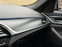 BMW 5-Serie Touring 530e 292pk | M-pakket | Camera | Leder | Sportstoelen | Wegklapbare trekhaak | Adaptieve cruise | Virtual cockpit | Sfeerverlichting | Apple CarPlay | Stoel&stuurverwarming | 19 inch M-velgen | Elektrische achterklep | Volledig onderhouden