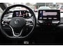 Volkswagen ID.3 58kWh *1ST Plus* | Fase | Trekhaak | Carplay | Camera | Stoelverwarming | Adaptive Cruise & Climate Control | PDC | Privacy | Navigatie |