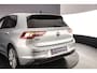 Volkswagen Golf Life Edition 1.5 eTSI 115pk DSG Automaat Adaptive cruise control, Achteruitrijcamera, LED koplampen, Stoelverwarming, Parkeersensoren, App connect