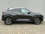 Nissan Juke 1.0 DIG-T N-Connecta Automaat / Fabrieksgarantie t/m 10-04-2028 / Cold Pack / Trekgewicht 1250 KG / all-season banden / Apple Carplay Android Auto / Stuur-, Stoel en Voorruit verwarming / Achteruitrijcamera / Keyless Entry/Start / Draadloze telefoon lader /