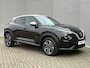 Nissan Juke 1.0 DIG-T N-Connecta / Fabrieksgarantie t/m 10-04-2028 / Cold Pack / Trekgewicht 1250 KG / all-season banden / Apple Carplay Android Auto / Stuur-, Stoel en Voorruit verwarming / Achteruitrijcamera / Keyless Entry/Start / Draadloze telefoon lader /
