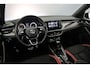 Skoda Kamiq Monte Carlo 1.0 TSI 110pk DSG Automaat Panoramadak, Achteruitrijcamera, Stuurwiel verwarmd, LED koplampen, Verwarmde voorruit, Cruise control