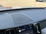Volvo XC60 T6 Automaat Recharge Ultimate Bright, Panoramadak | Luchtvering | Verwarmbare en ventileerbare voorstoelen met massagefunctie | Verwarmbare achterbank en stuurwiel | Premium audio by Harman Kardon | Apple carplay/Android auto | Rondom zichtcamera