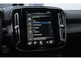 Volvo XC40 T4 211PK Automaat Recharge Inscription / Panoramadak / Adaptive cruise control / Harman Kardon audio / Pilot assist / BLIS / Stoel en stuur verwarming / Elektrische achterklep / Parkeersensoren met camera
