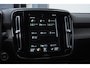 Volvo XC40 T4 211PK Automaat Recharge Inscription / Panoramadak / Adaptive cruise control / Harman Kardon audio / Pilot assist / BLIS / Stoel en stuur verwarming / Elektrische achterklep / Parkeersensoren met camera
