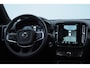 Volvo XC40 T4 211PK Automaat Recharge Inscription / Panoramadak / Adaptive cruise control / Harman Kardon audio / Pilot assist / BLIS / Stoel en stuur verwarming / Elektrische achterklep / Parkeersensoren met camera