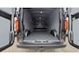 Volkswagen e-Transporter 34 L2H1 Life 64 kWh 218 pk - Trekhaak / Navi by APP