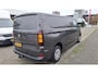 Volkswagen e-Transporter 34 L2H1 Life 64 kWh 218 pk - Trekhaak / Navi by APP